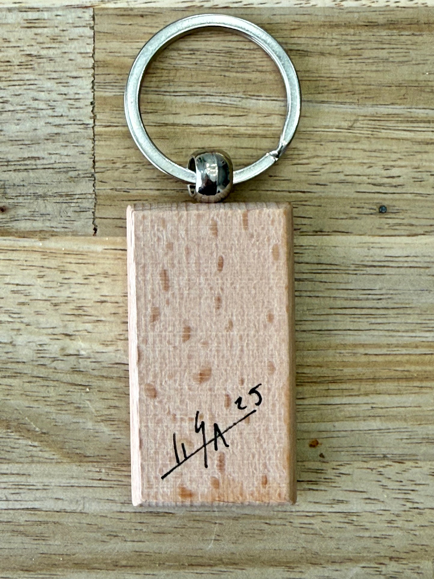 Hand-Painted Wooden Keychain – Signed by Lisa – Limited Edition
