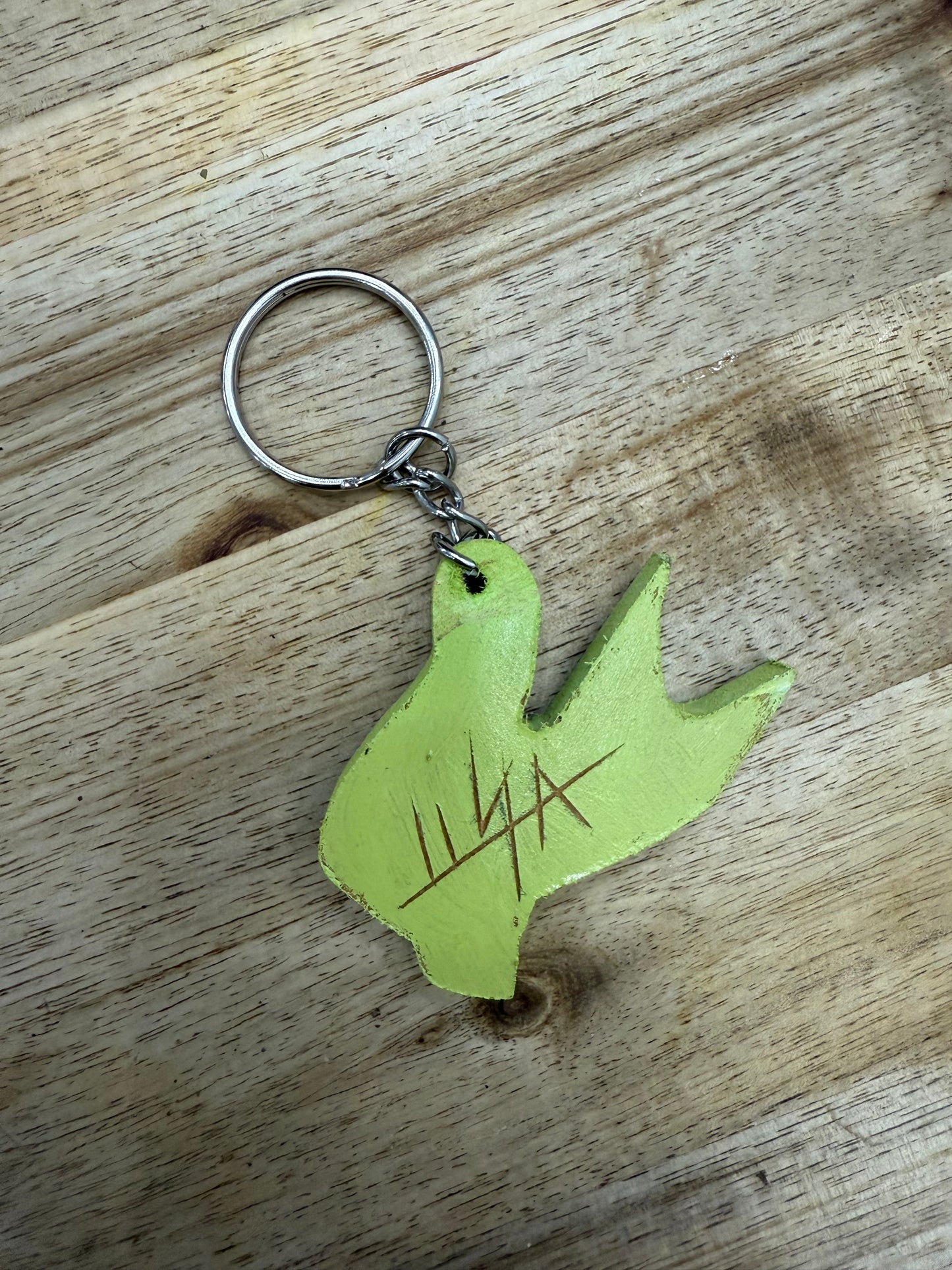 🔹 Handmade Wooden Keychain – Mystic Fox Design – Signed by Artist Lisa 🔹