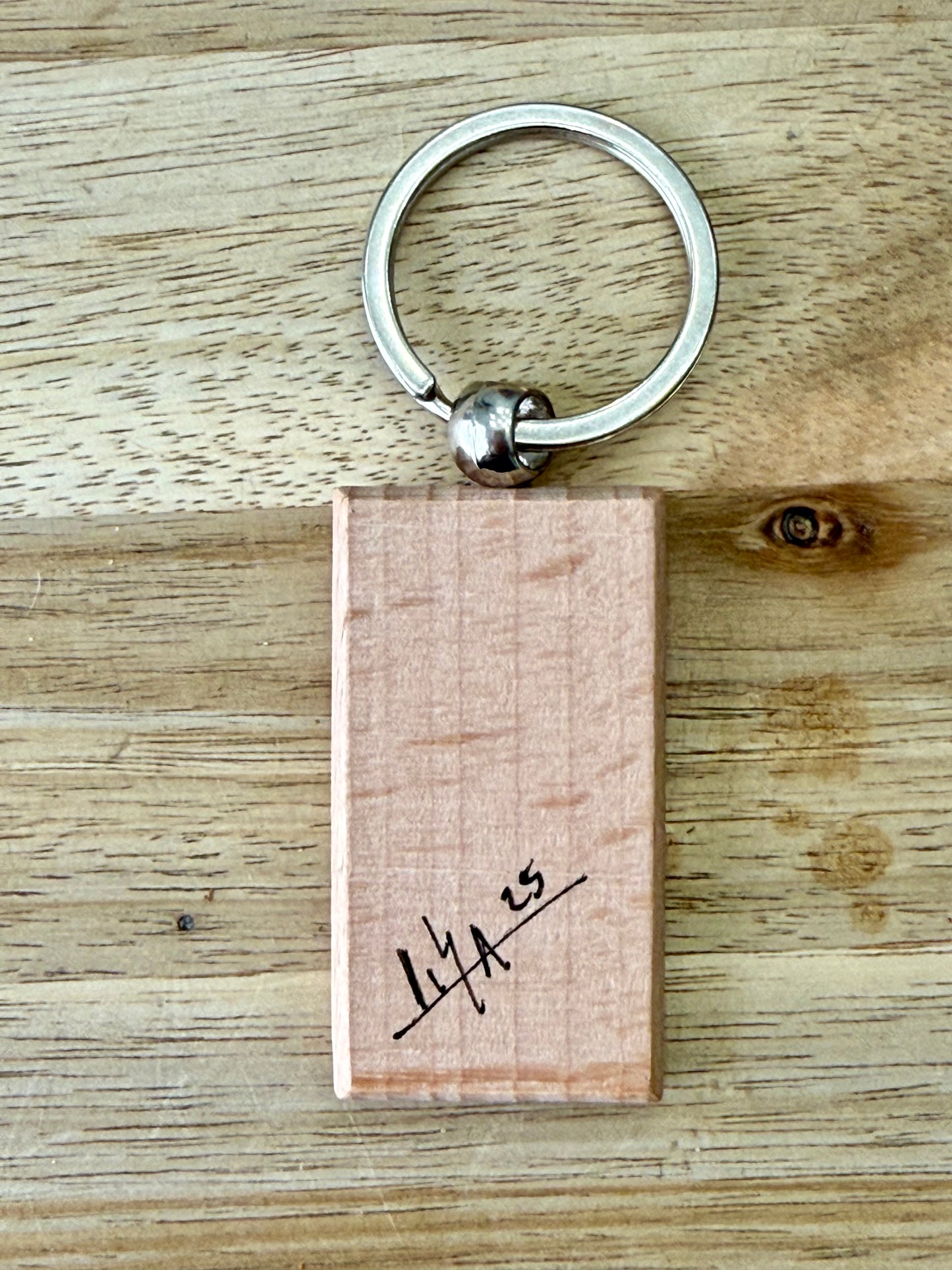 Hand-Painted Wooden Keychain – Signed by Lisa – Limited Edition