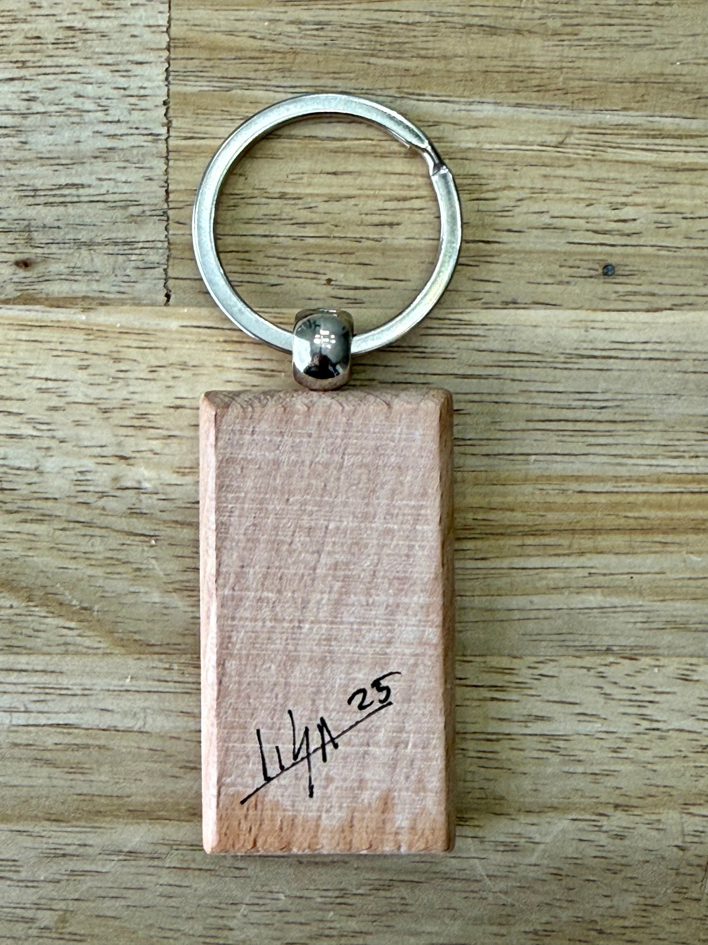 Hand-Painted Wooden Keychain – Signed by Lisa – Limited Edition